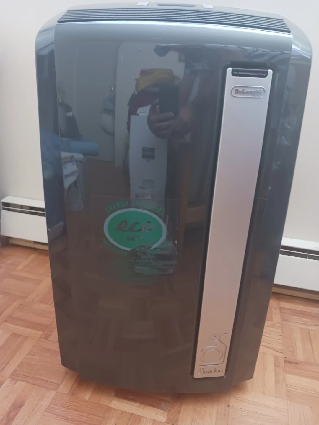 DeLonghi Pinguino PAC AN140HPECB Portable Air Conditioner