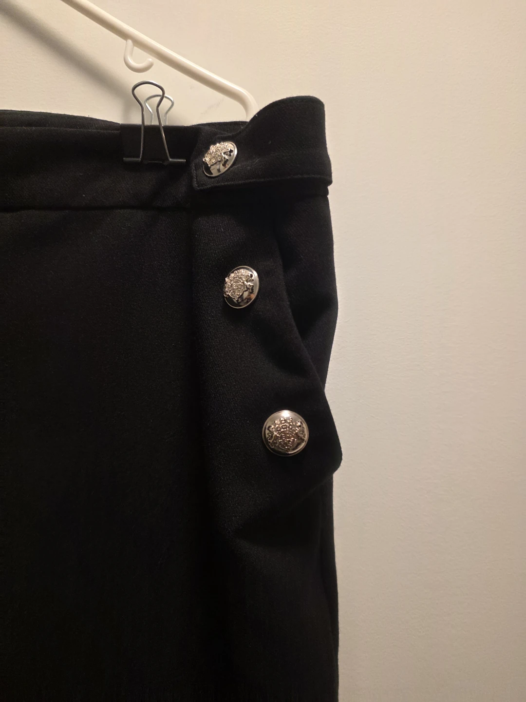Laura Petites Black Button Detail Pants - photo 2