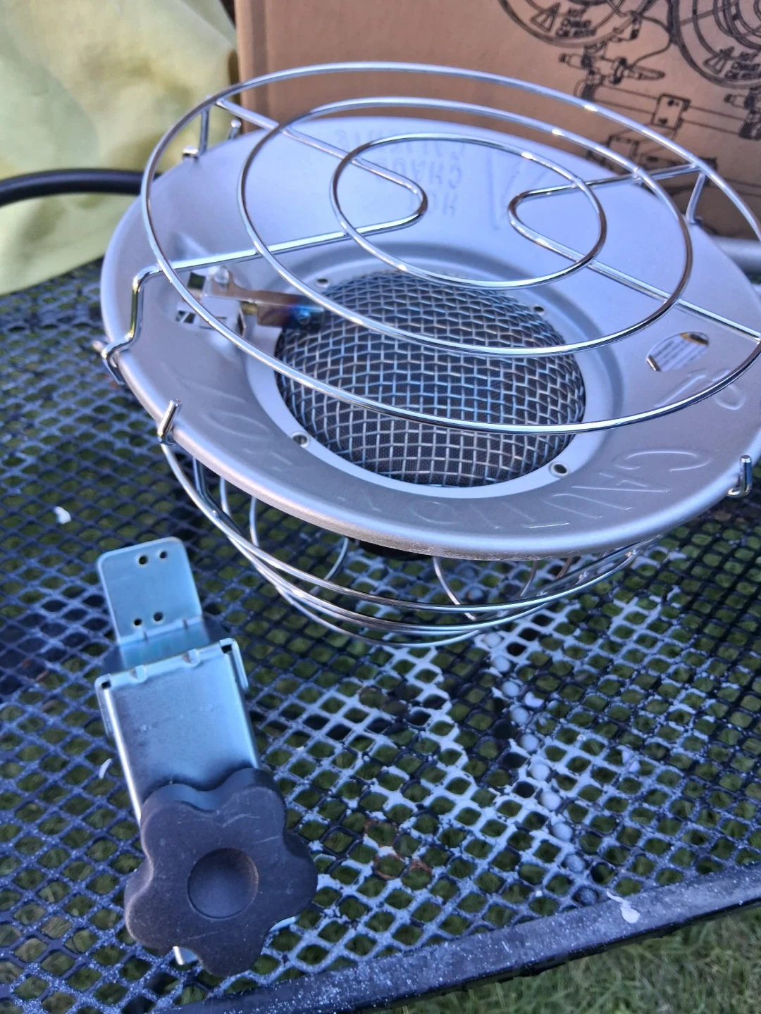 BreezeTouch Propane Tank Top Heater TT15 - photo 2