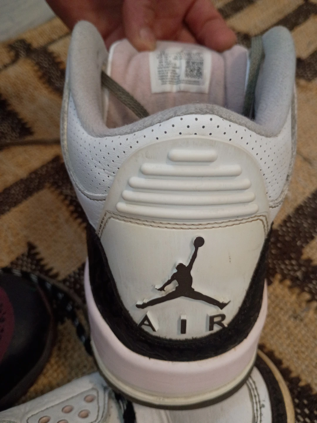 White Air Jordan 3 Sneakers - photo 2