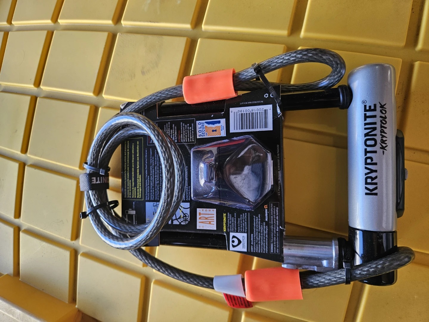 Kryptonite Kryptolok U-Lock with Cable