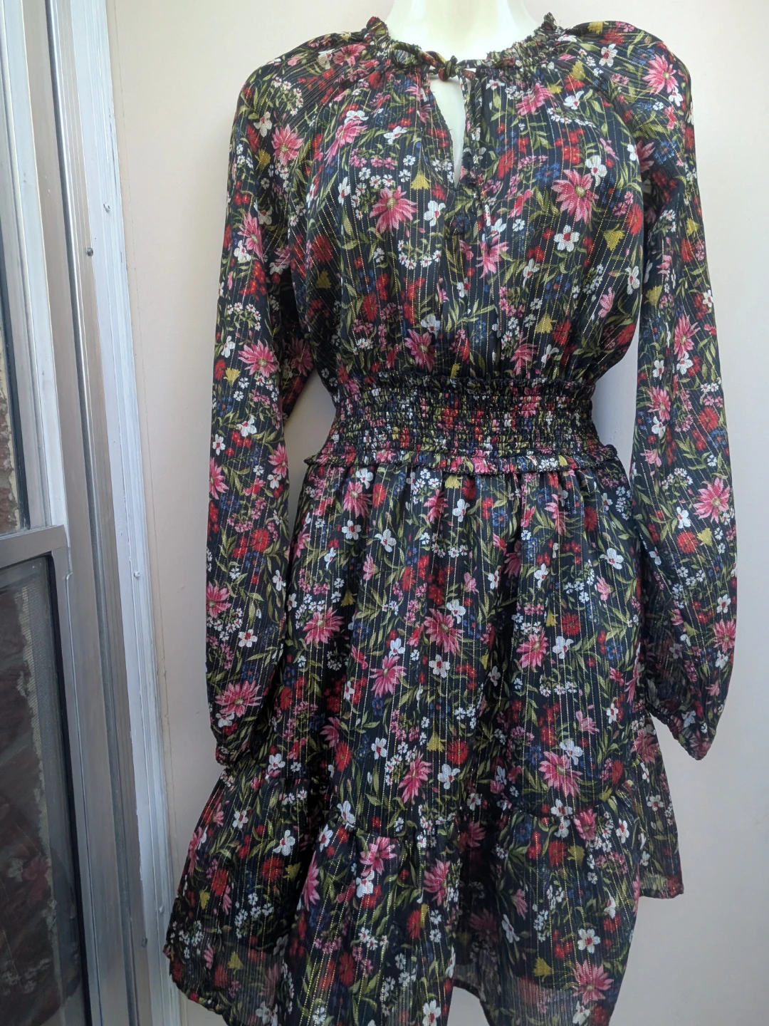 Women's Floral Print Smocked Waist Dress sz MEDIUM - photo 3