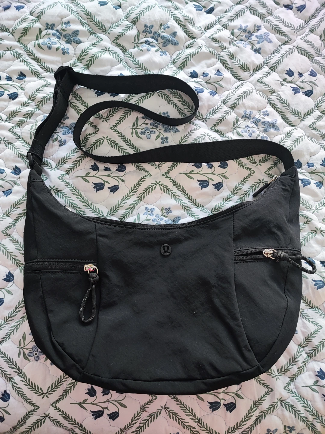 Lululemon Black Crossbody Bag