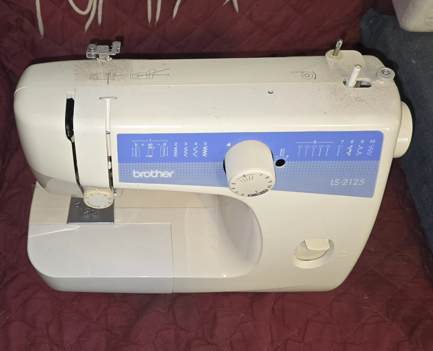 Brother LS-2125 Sewing Machine - photo 2
