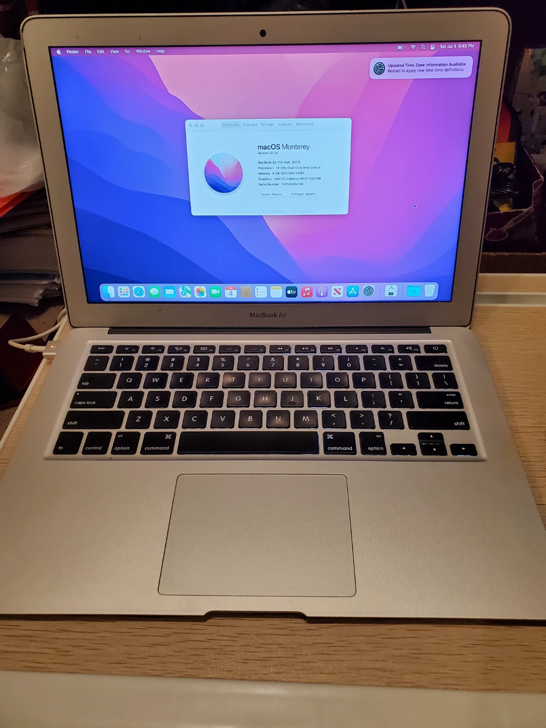 2017 Macbook Air 500gb SSD 8gb ram.