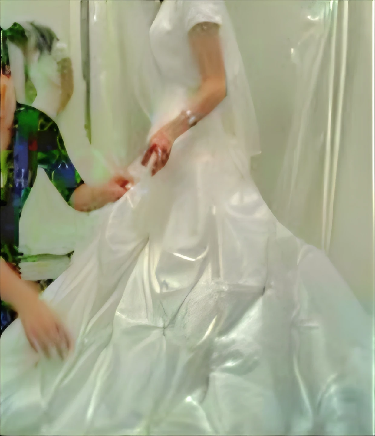 White Wedding Dress with Bolero and Veil - photo 3
