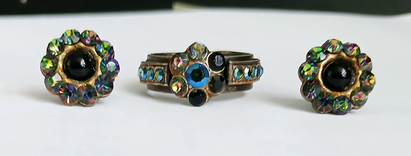 Vintage Rhinestone Ring and Earrings Set - photo 4