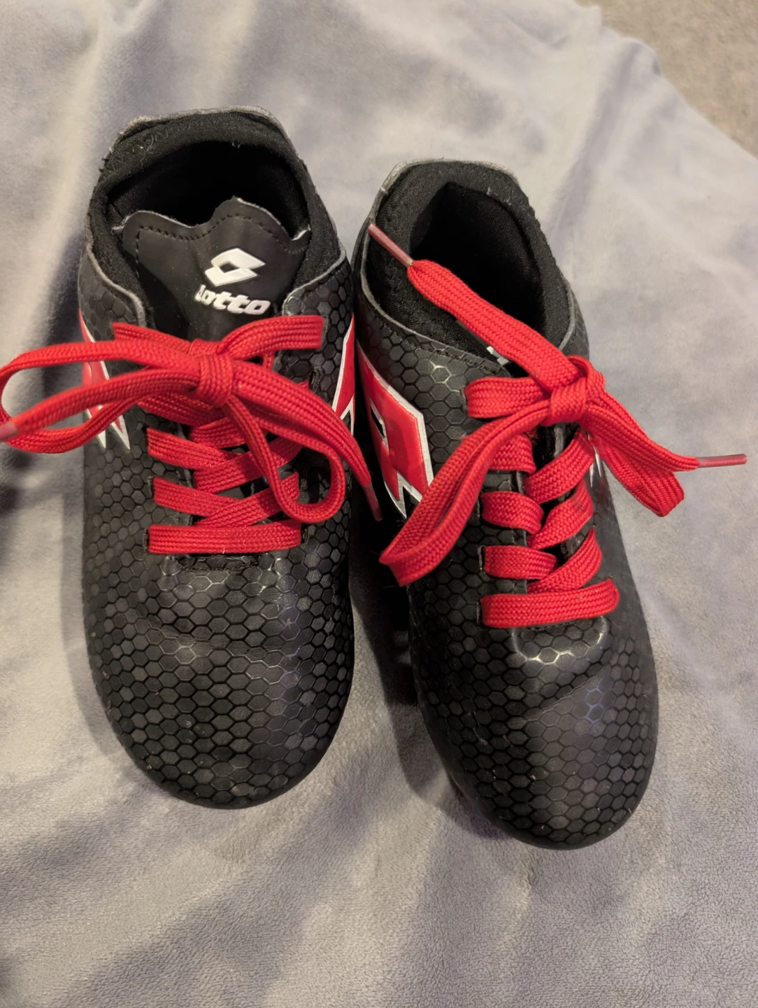 ⚽️ Lotto Strom Soccer Cleats – Size 12 (4YO) ⚽️