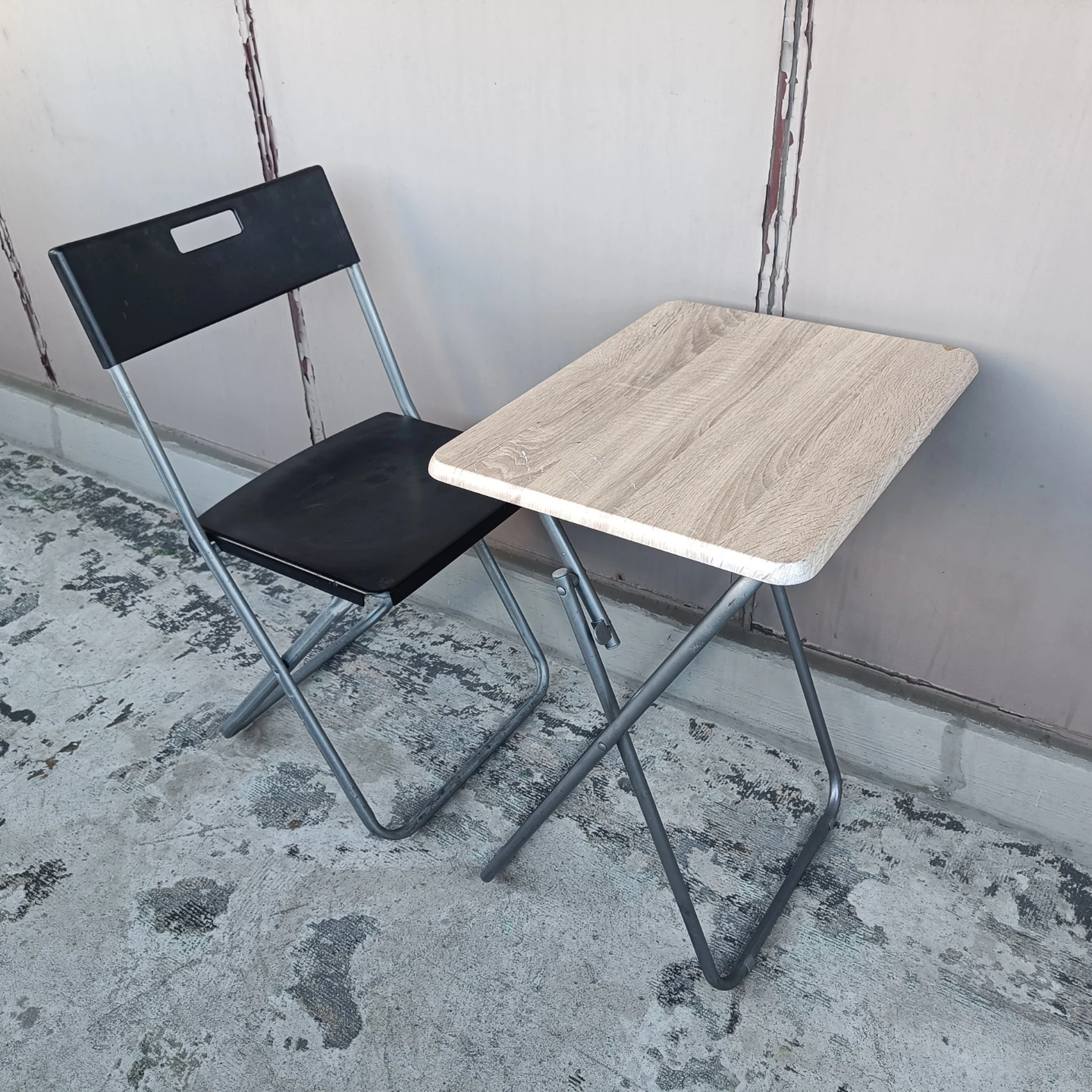 Folding Chair and Table Set