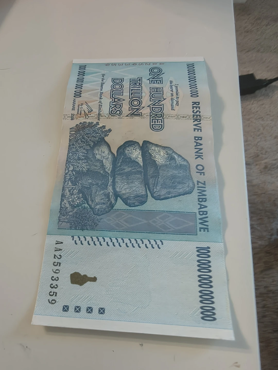 Reserve Bank of Zimbabwe One Hundred Trillion Dollars Note