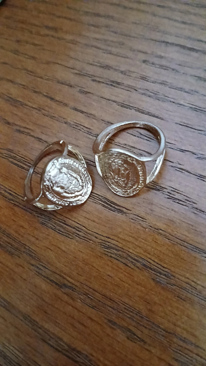 Lot of 2 Religious Medal Rings - photo 2