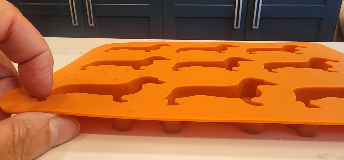 Dachshund Silicone Ice Cube Tray - photo 2
