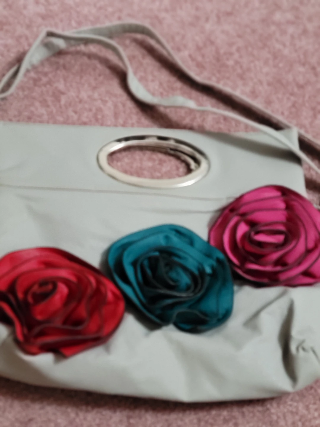 Light Grey Faux Leather Handbag with Floral Appliques