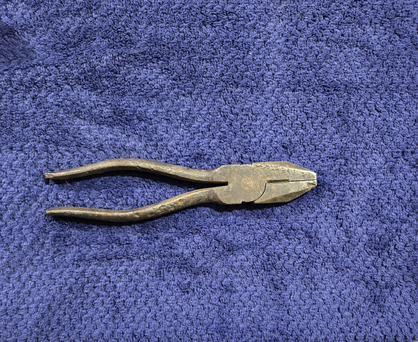 Vintage Pliers - photo 2