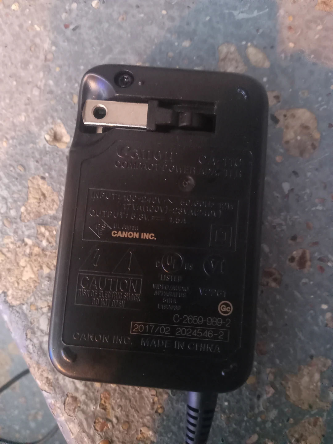 Canon Compact Power Adapter