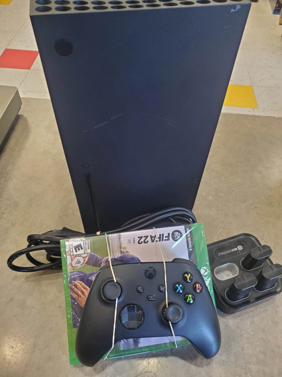 Xbox Series X Console Bundle with Controller and FIFA 22