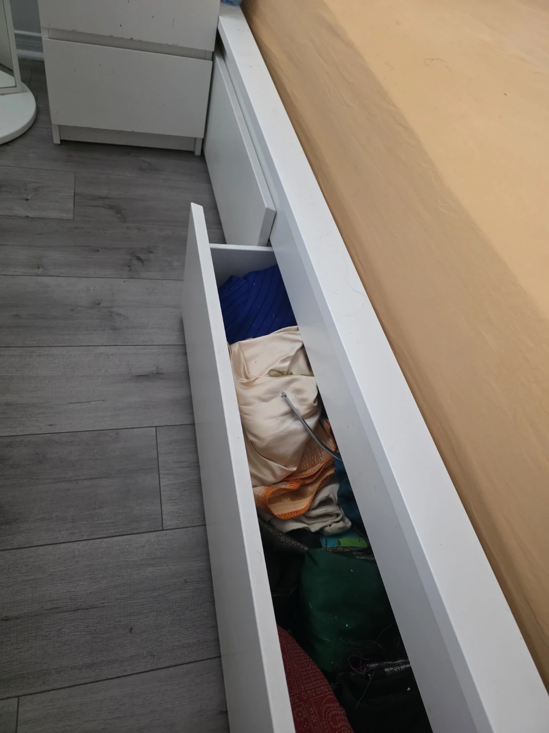 IKEA Queen Bedroom Set - photo 2