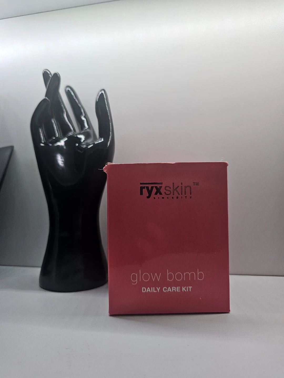 RYX Skin Glow Bomb Daily Care Kit - photo 3