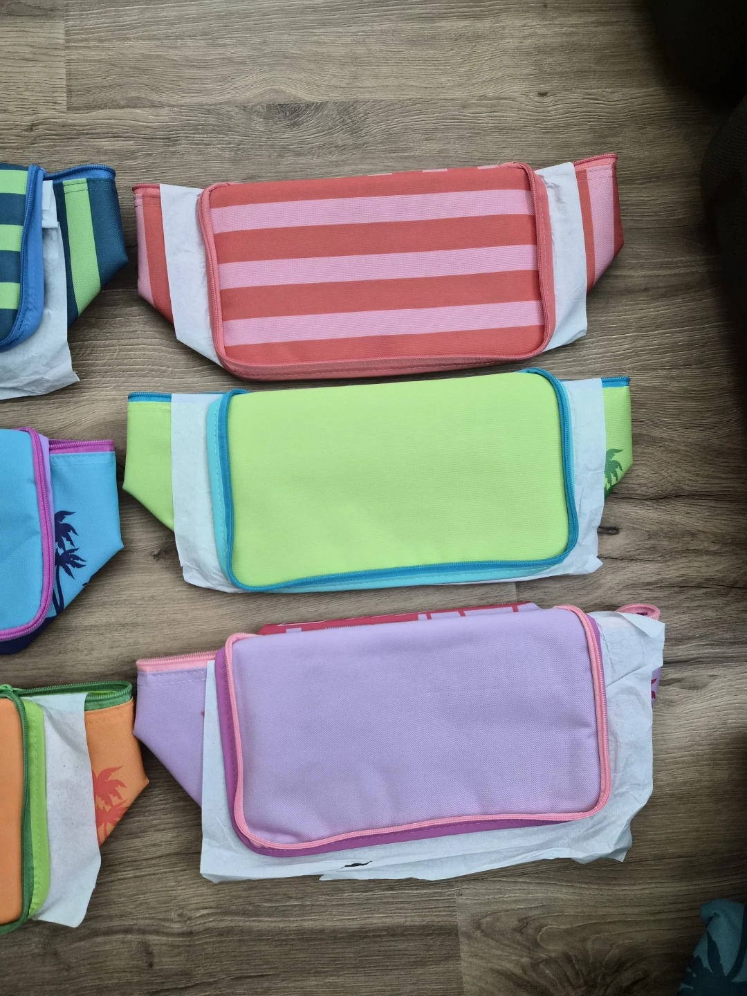 Trader Joe's mini insulated  lunch bags 6 - photo 3
