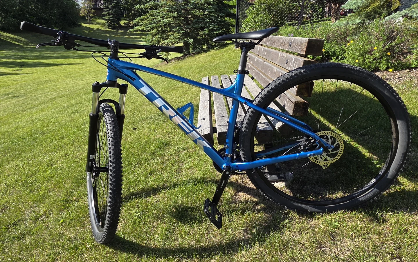 Trek Marlin 6 Mountain Bike - Blue - photo 2
