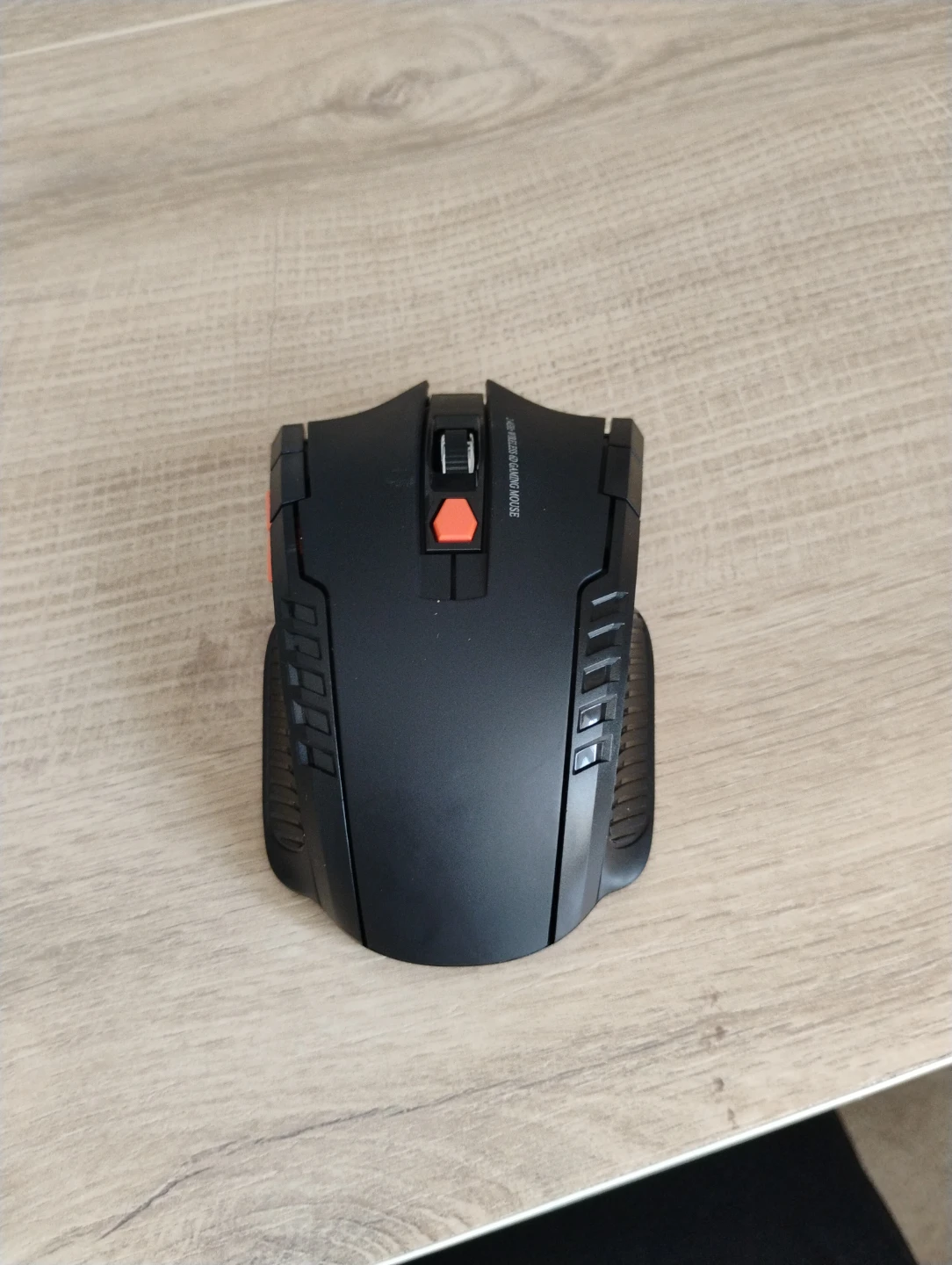 Gaming Mouse With Side Buttons - photo 3