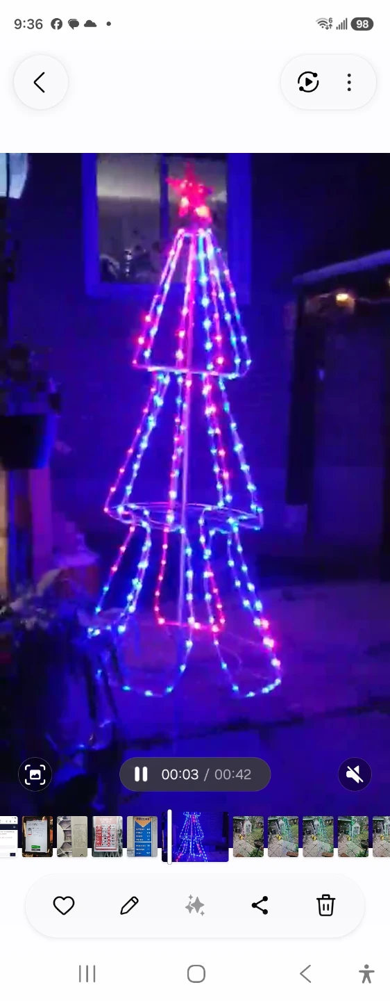 Outdoor LED Christmas Tree Light Display