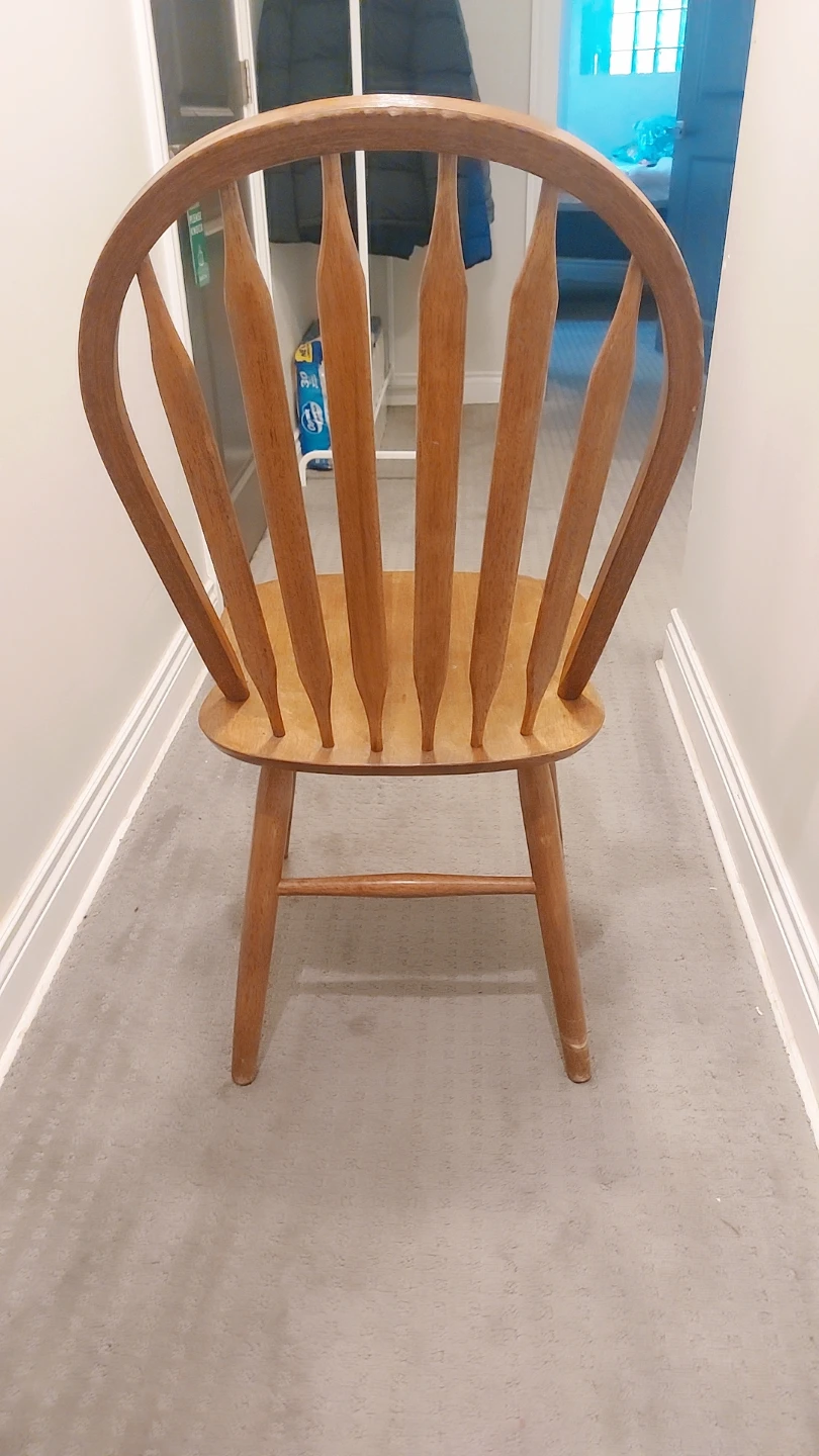 Wooden Spindle Back Chair - photo 3