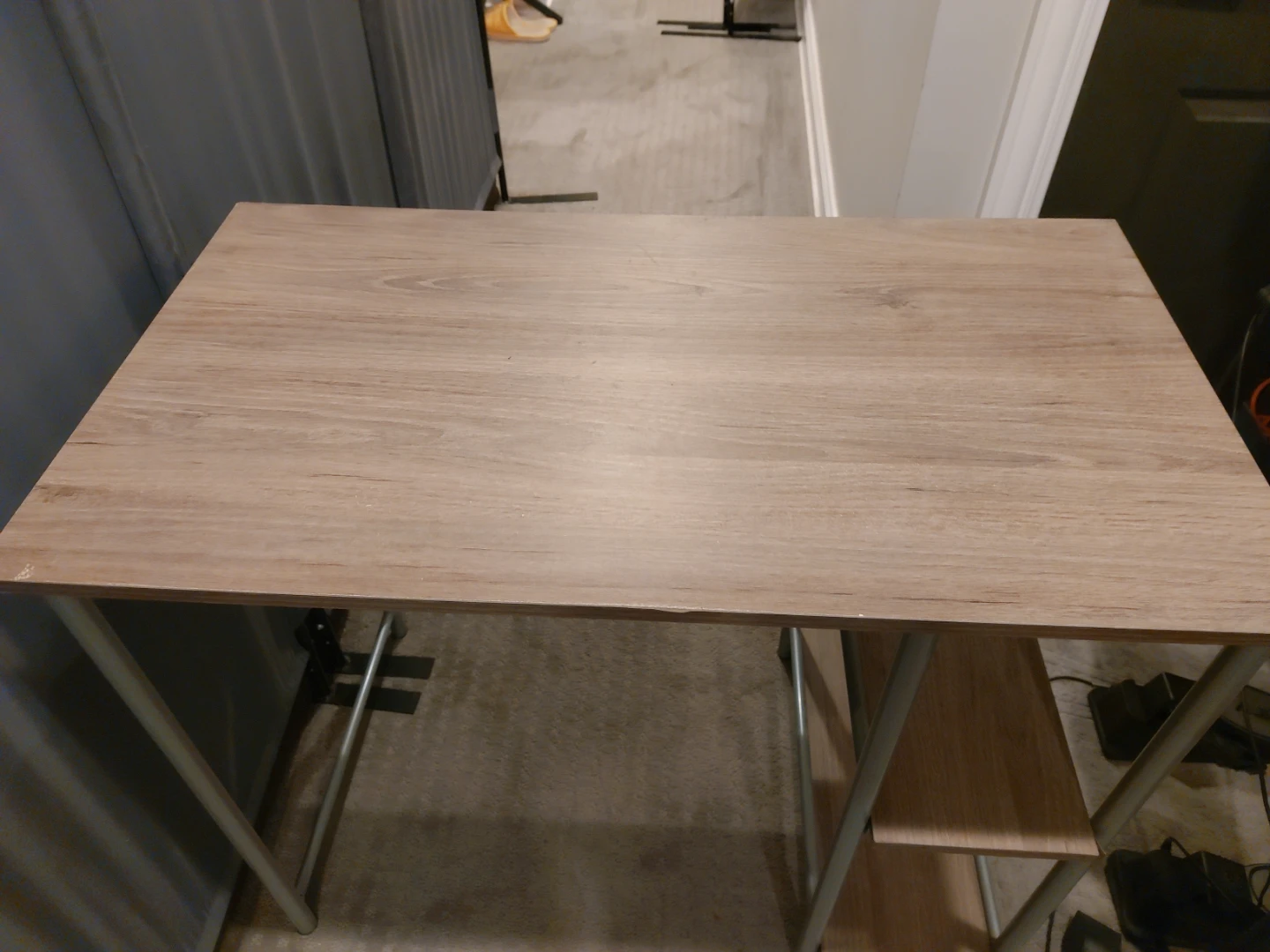 Wood Grain Desk with 2 Shelves - photo 2