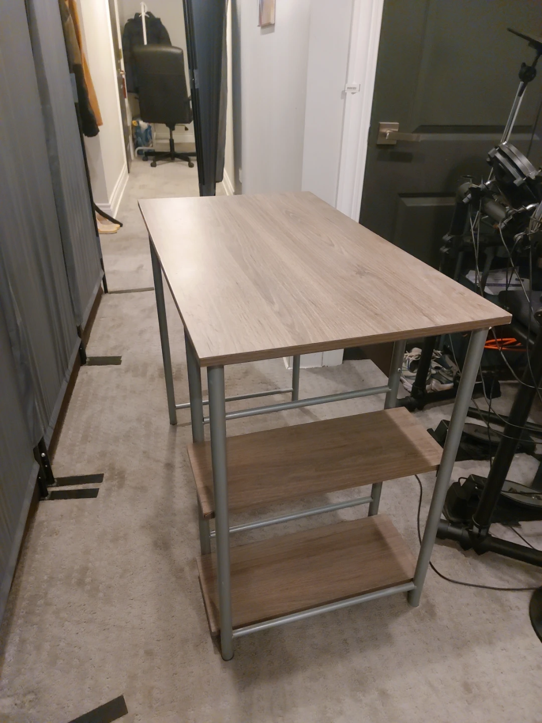 Wood Grain Desk with 2 Shelves - photo 3