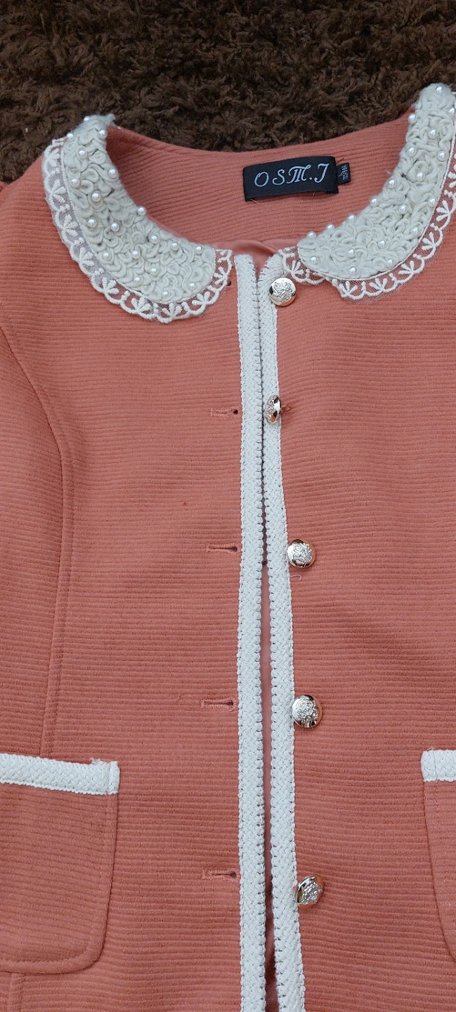 Pink Jacket with Pearl Collar - photo 3