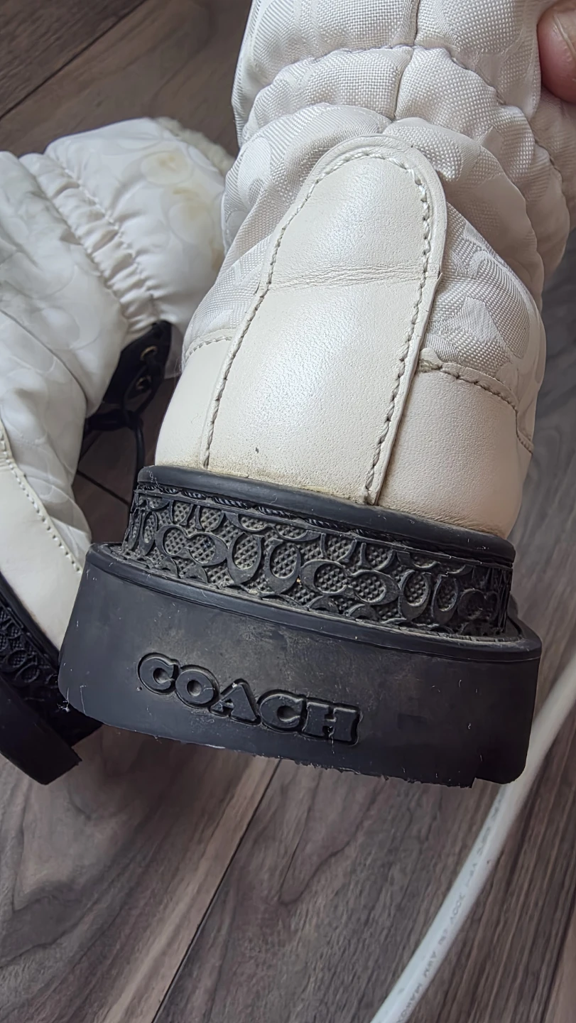 Coach Women's Winter Boots - Size 8 - Good Condition - photo 3
