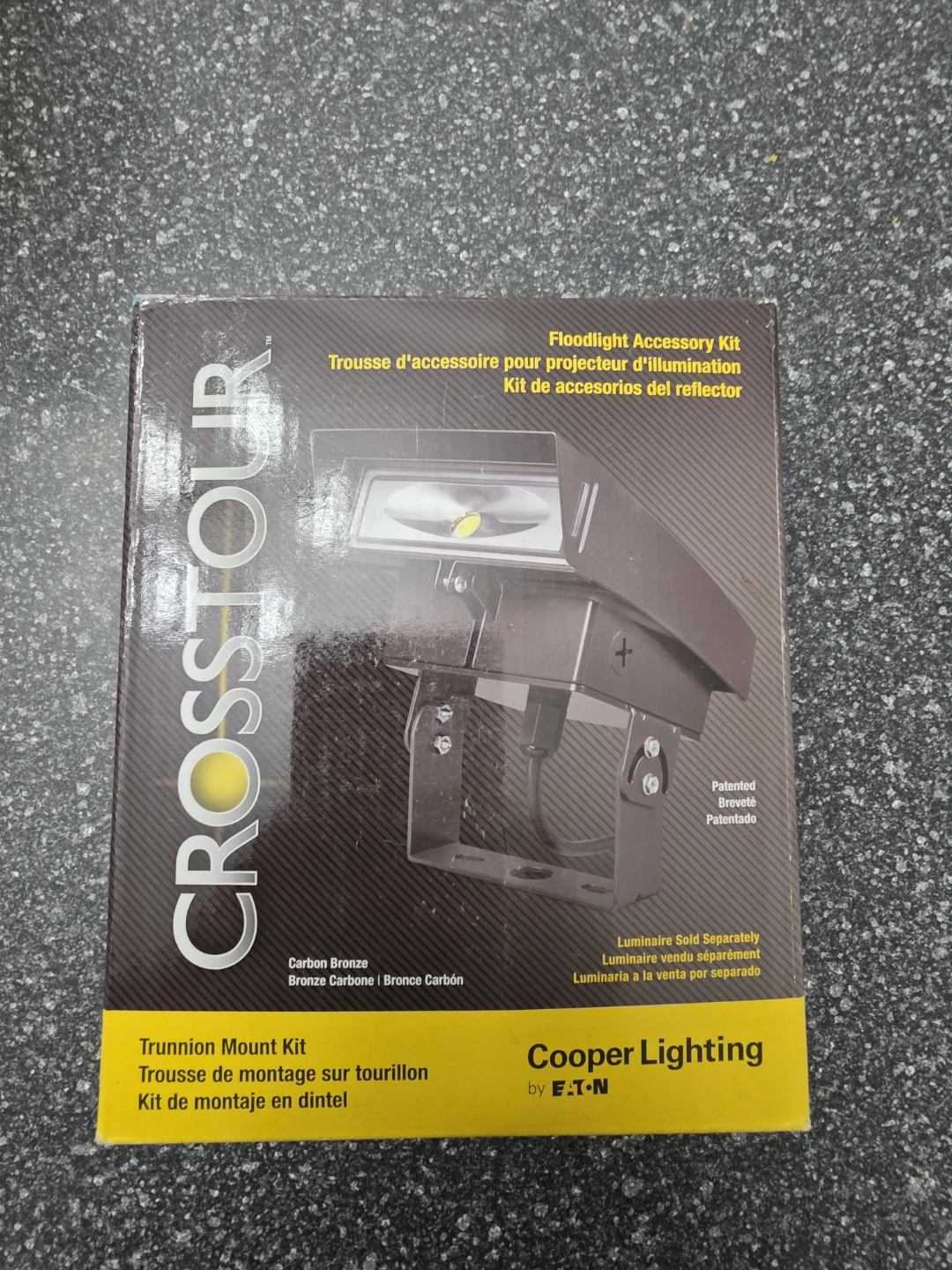 Lumark Crosstour Floodlight Kit with Trunnion Bracket