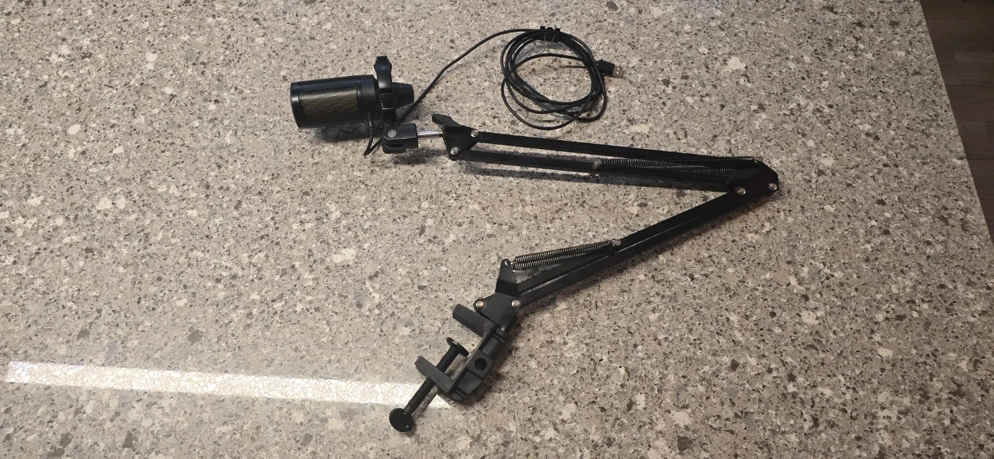 FIFINE USB Microphone with Boom Arm
