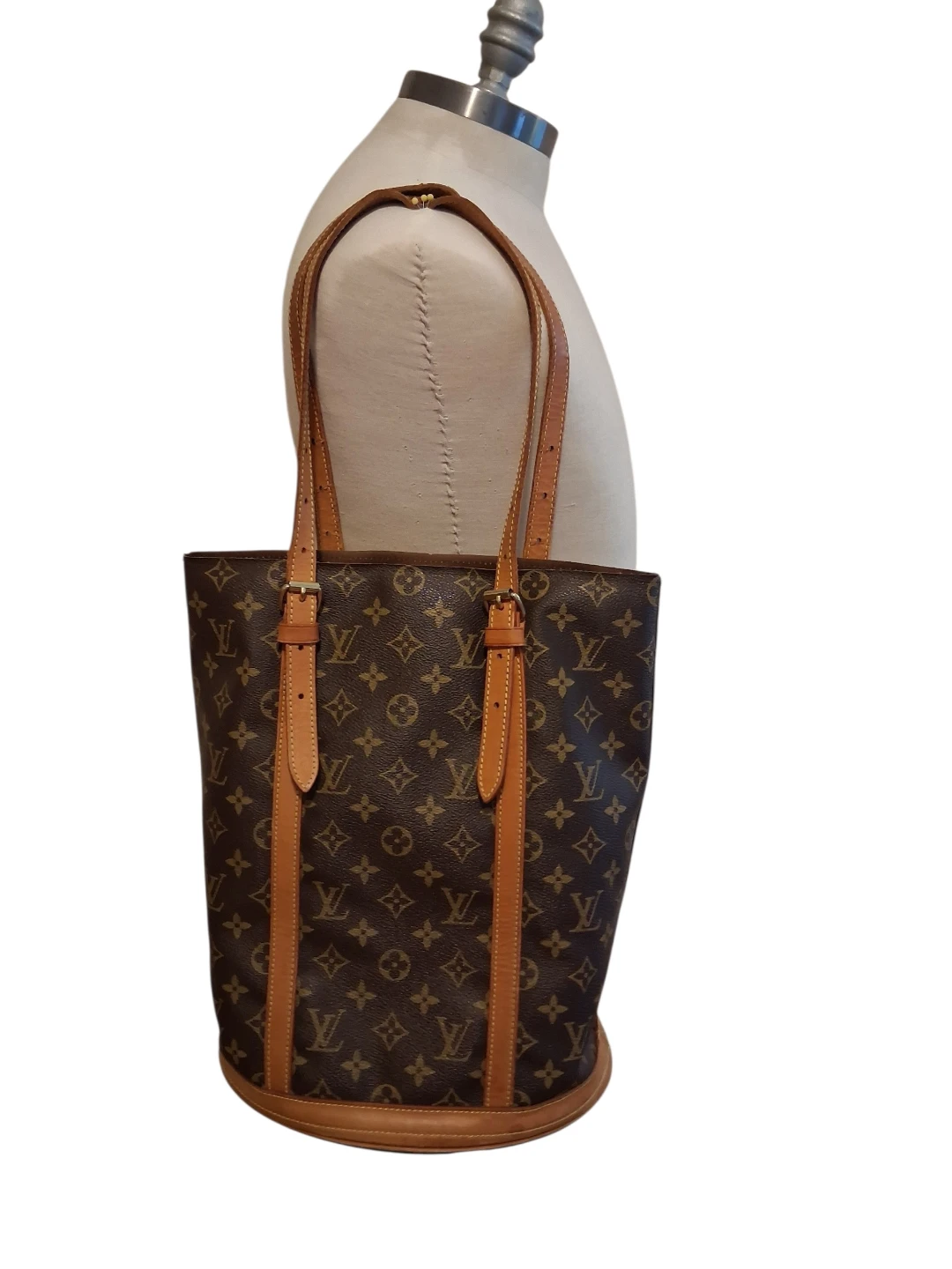 Louis Vuitton Monogram Bucket GM Bag