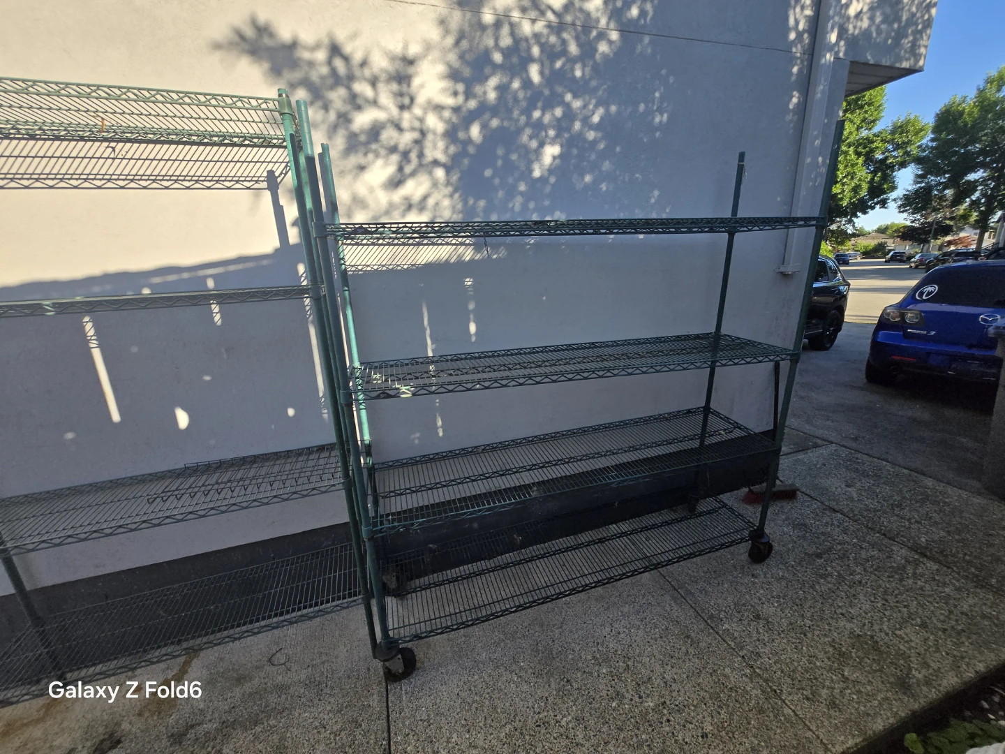 4 tier Green Wire Shelving Unit - photo 4
