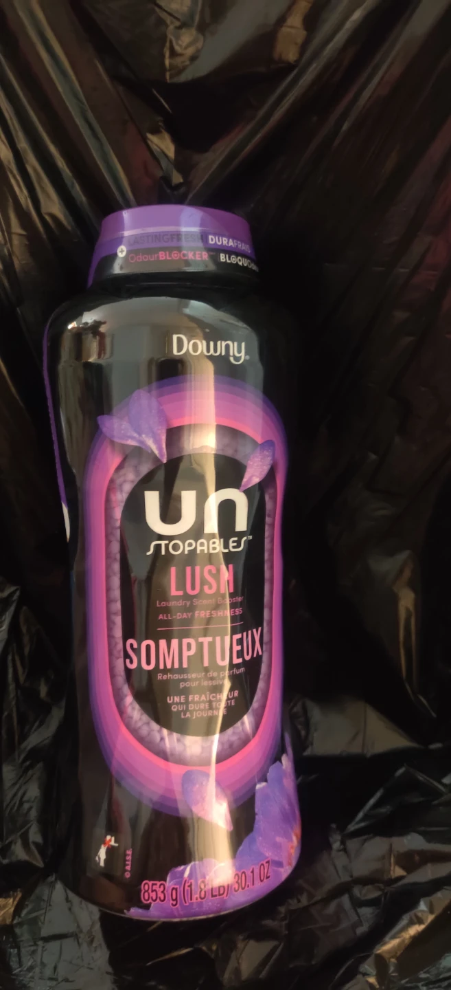 Downy Unstopables Lush Laundry Scent Booster 853g
