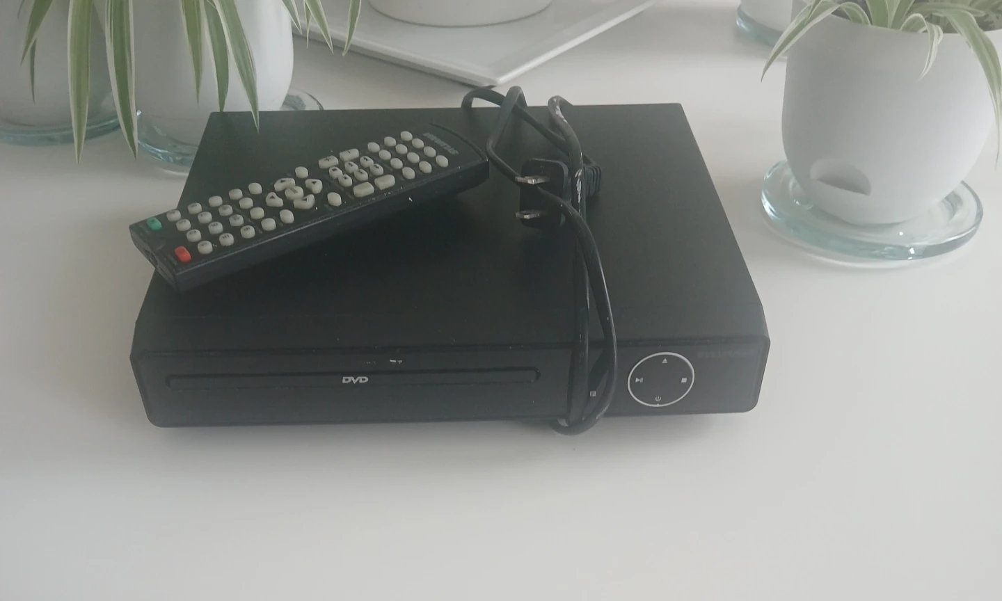 Sylvania DVD Player with Remote