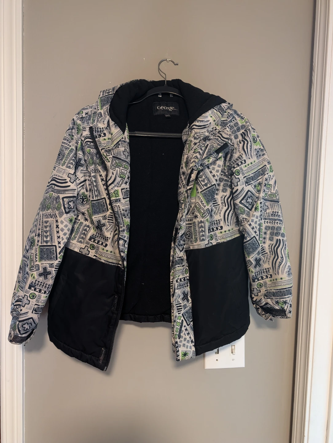 George. Kids Jacket Size L/G (10-12)