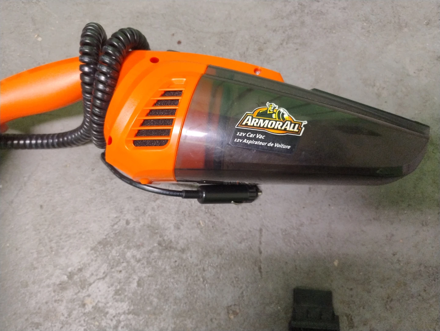 Armor All 12V Car Vac Handheld Vacuum with Attachments - photo 2
