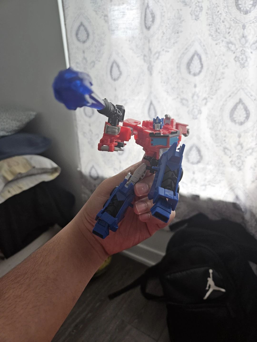 Transformers Authentics(2026) Optimus Prime - photo 3