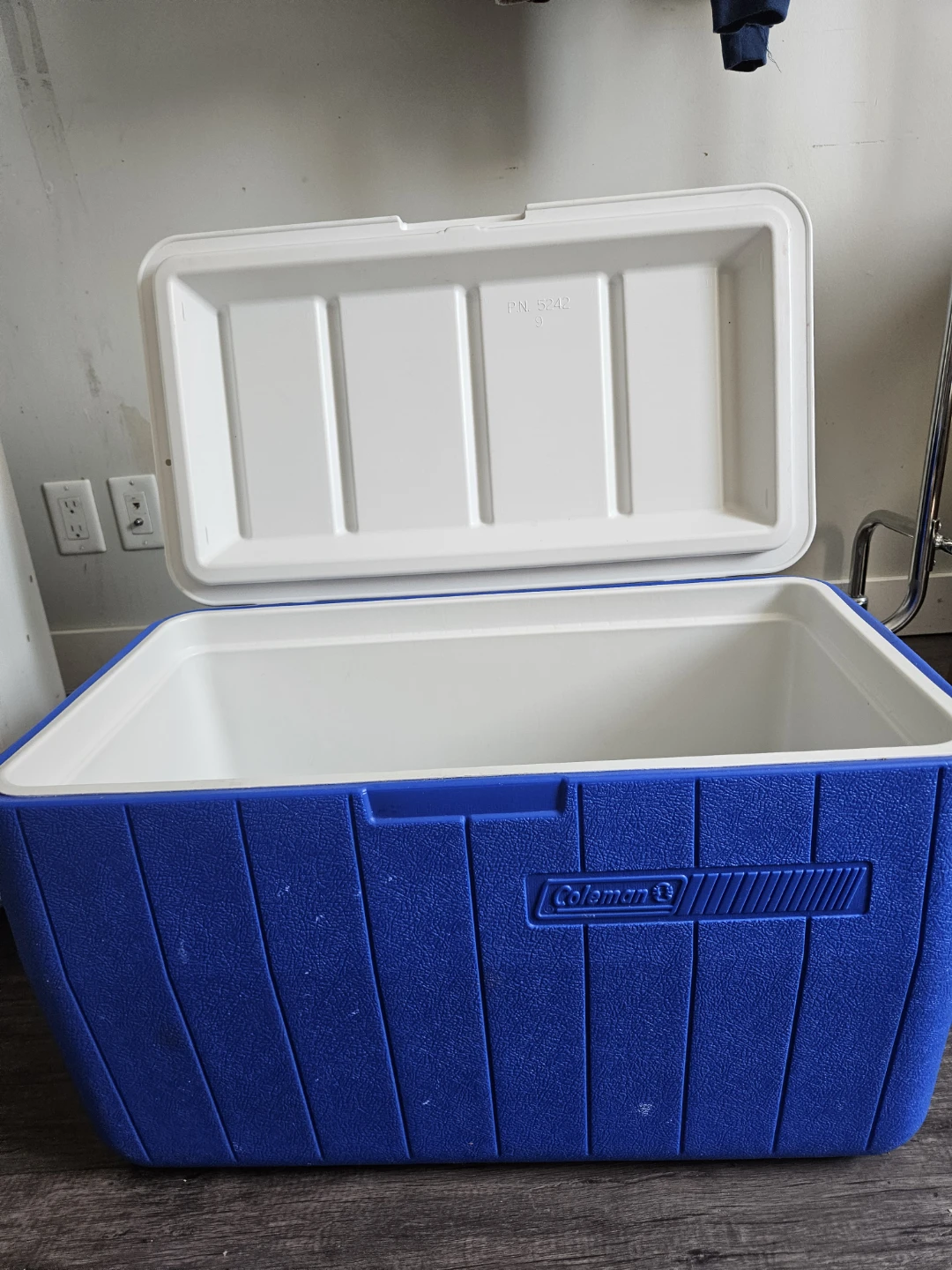 Coleman Cooler - photo 3