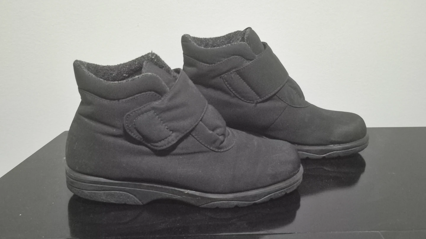Waterproof Black Boots