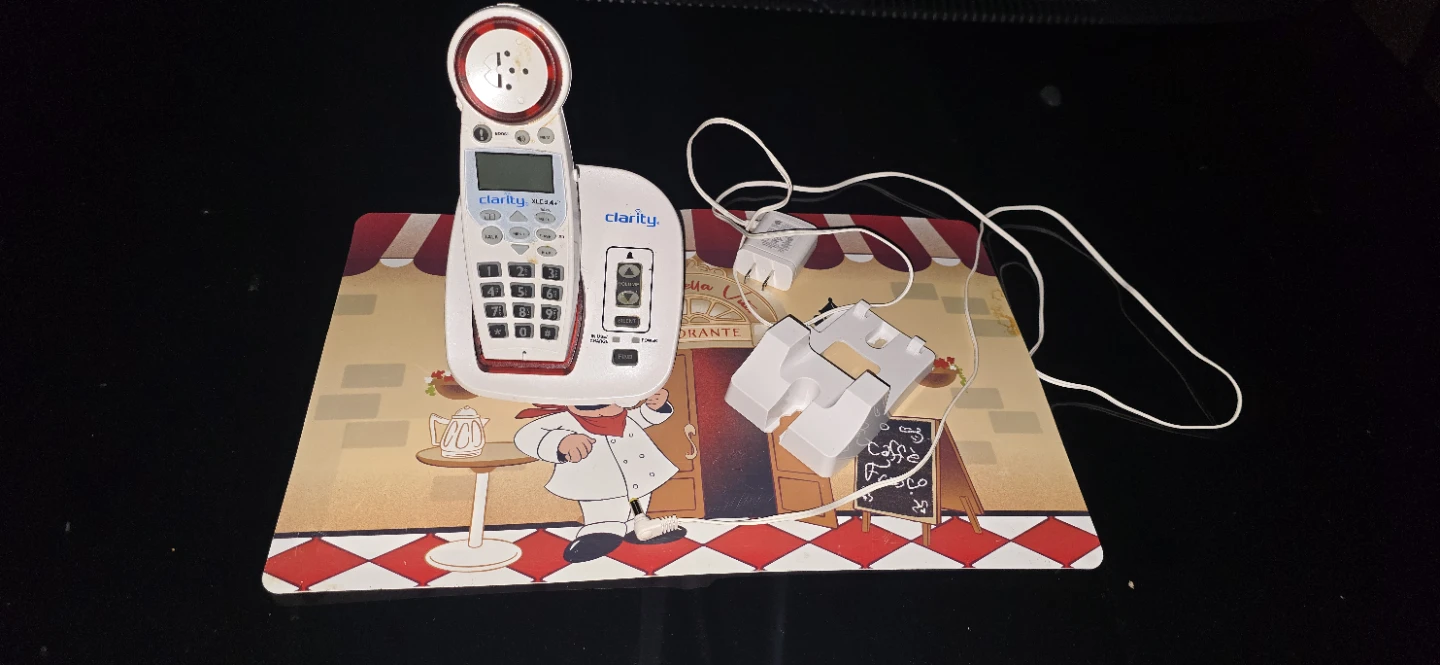 Clarity XLC 40 Cordless Phone