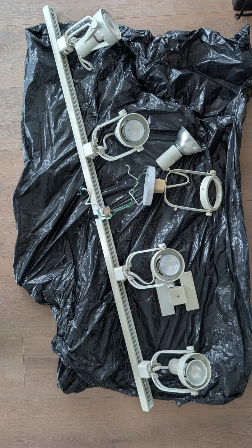 White Track Lighting Fixture with 5 Spotlights
