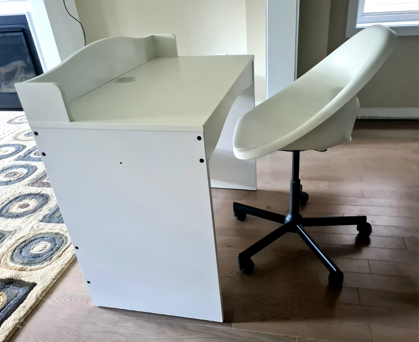 White Office Chair and table