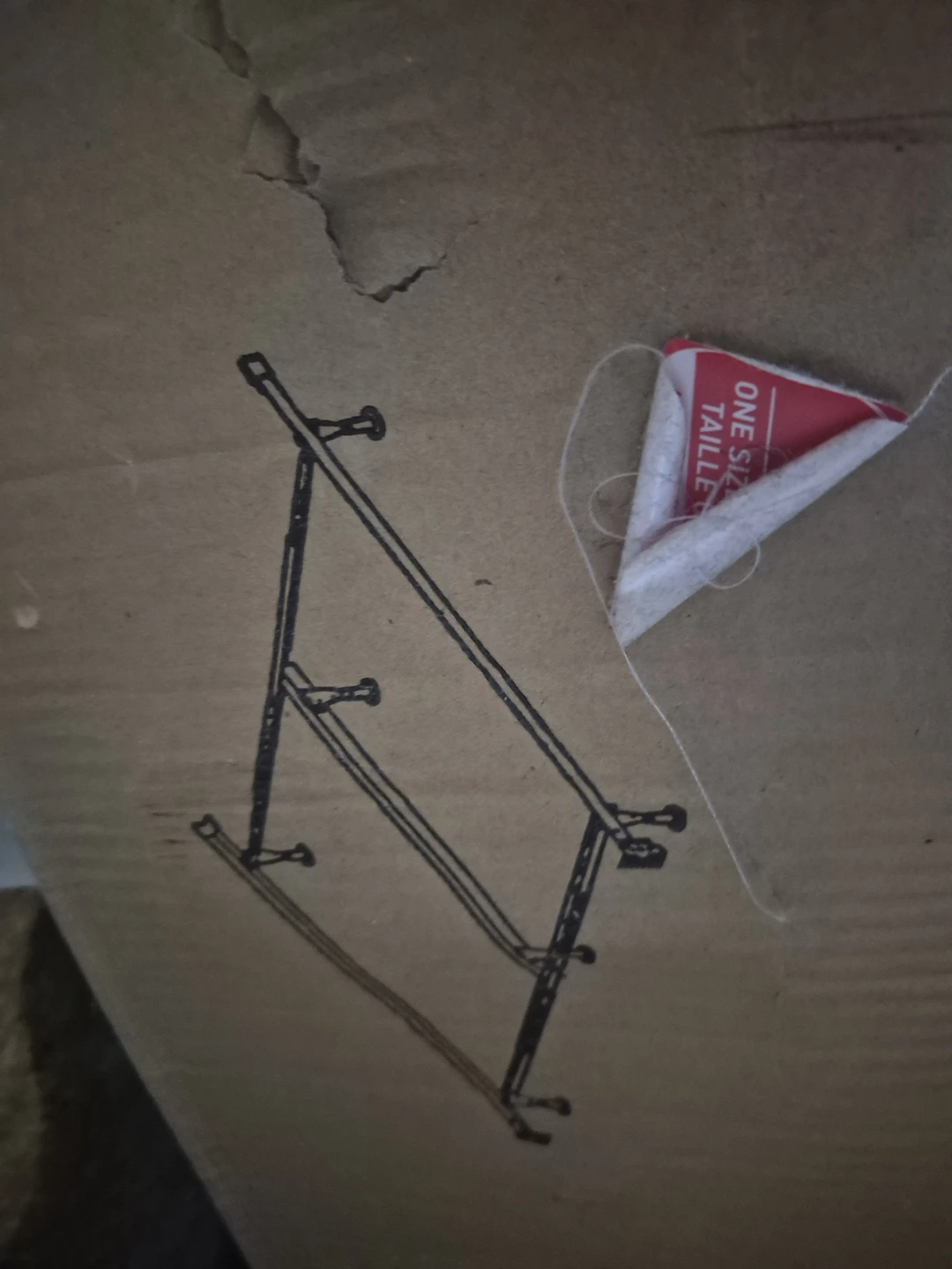 Queen metal Bed Frame with Centre Support Legs - photo 3