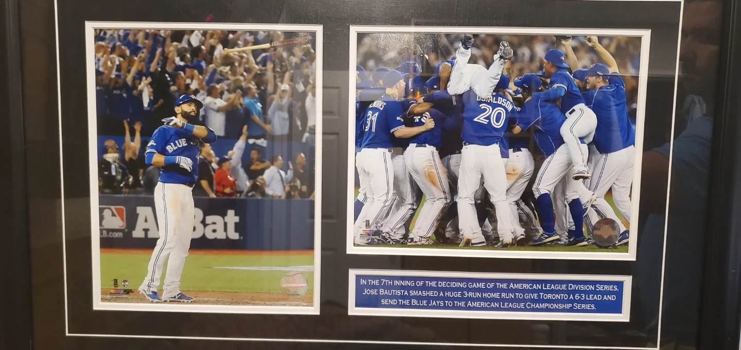 Framed Toronto Blue Jays Jose Bautista Batflip Photo - photo 3