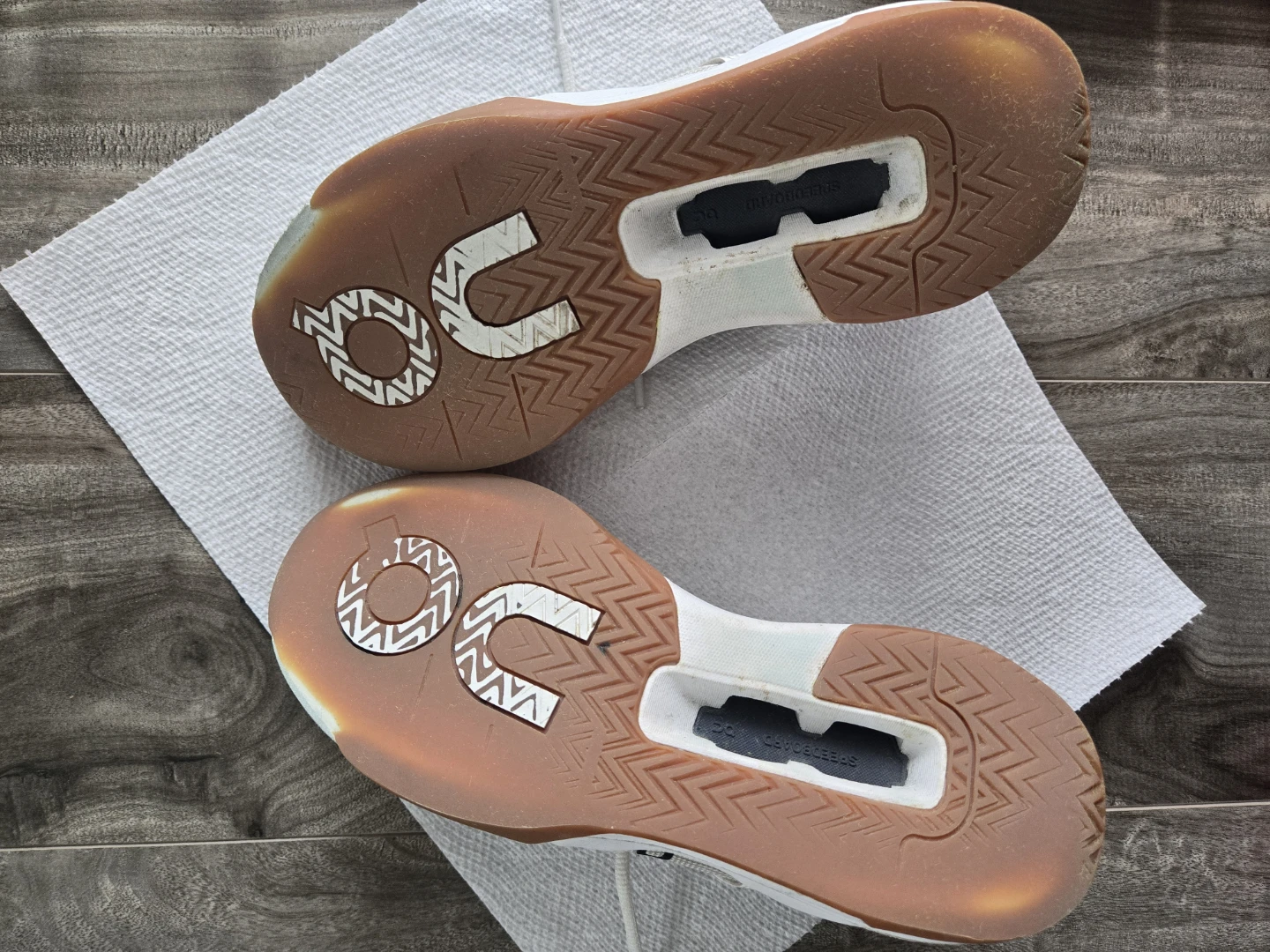 ON "The Roger" Youth Tennis Shoes - photo 2