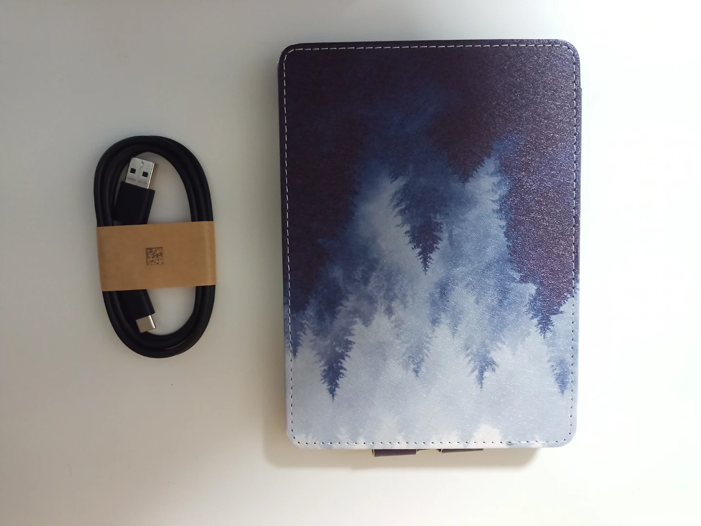 Kindle Paperwhite 12 th generation e-reader with Brand new Case - photo 2