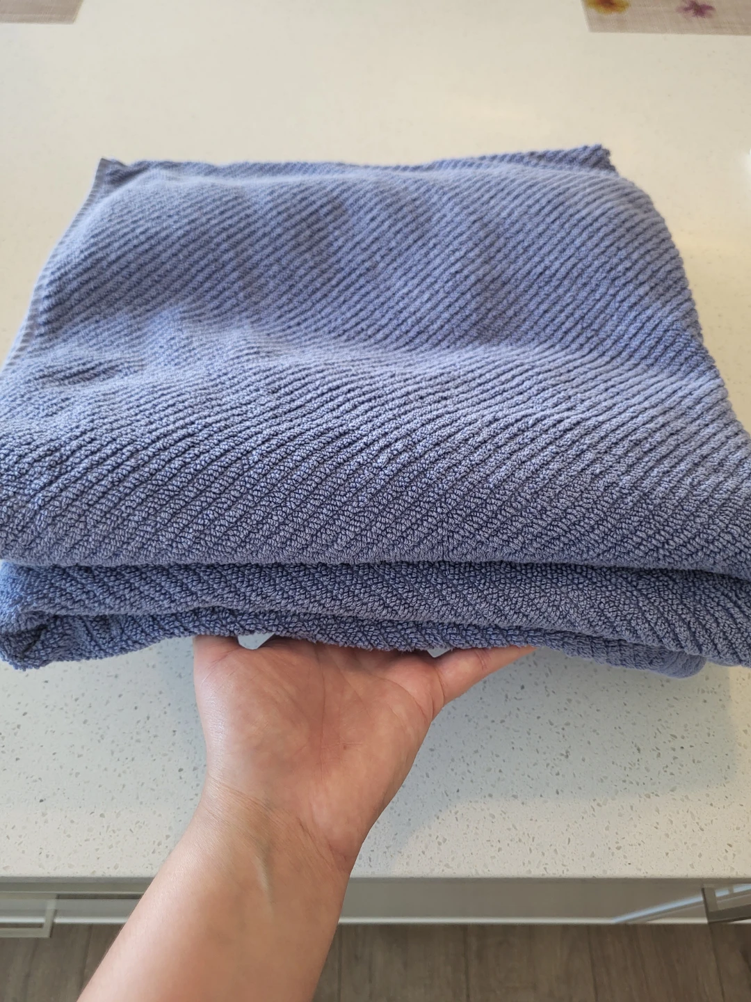 Blue Textured Bath Towels
